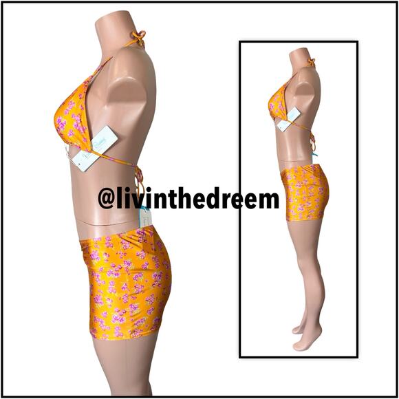 Beach Bunny Luna Mini Skirt - Orange Ditsy Floral SZ L $78 - Picture 6 of 12